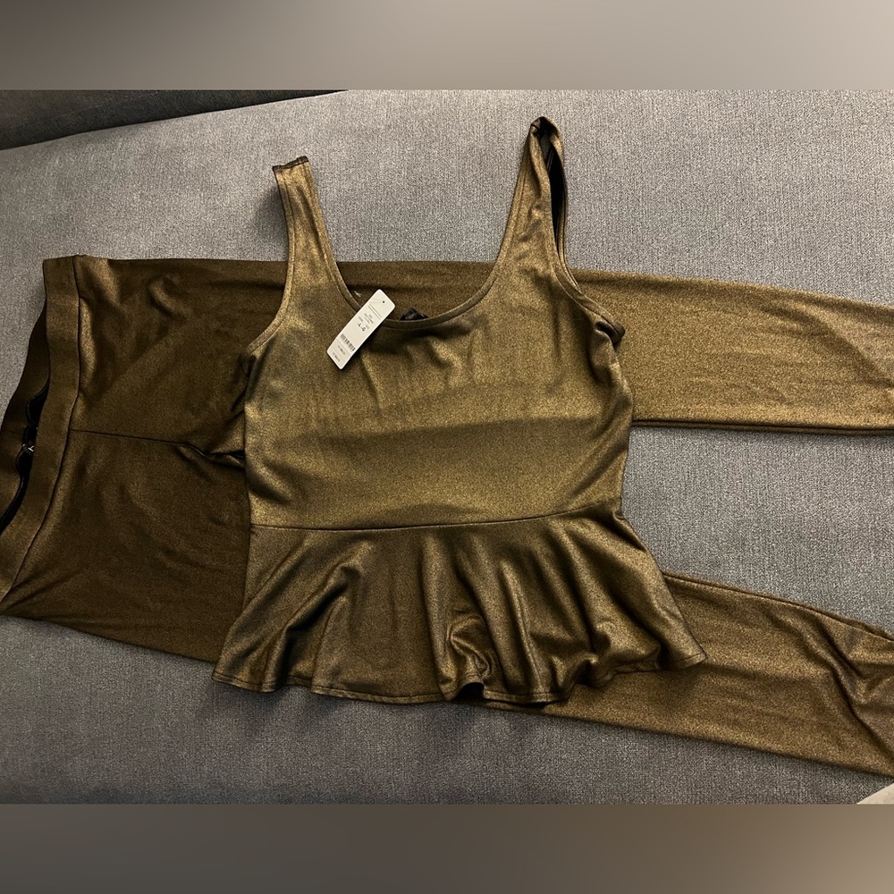 Gold Bebe pants set